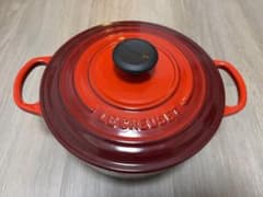 【新品】ル・クルーゼ　2.4L   箱なし　説明書ありのサムネイル