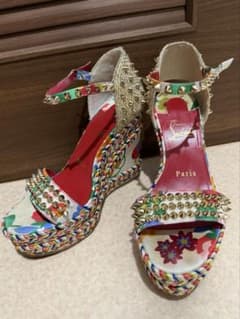 美品　クリスチャンルブタン　ウェッジソール　サンダル　マルチ スパイク 24 美品 クリスチャンルブタン ウェッジソール サンダル マルチ スパイク
