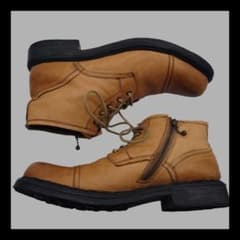 00s Archive Y2K Side Zip Leather Boots