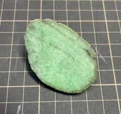 62g 翡翠 ヒスイ 原石のサムネイル