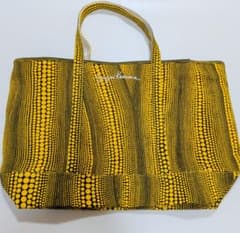 未使用☆希少品ユニクロ✕草間彌生 SPRZNYトートバッグ ドット柄