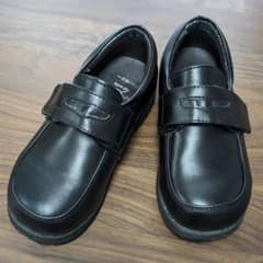 mkmkさま専用　キッズ　セレモニーシューズ　18.0cmのサムネイル