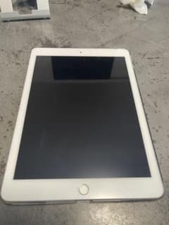 iPad Wi-Fi 32GB 第6世代のサムネイル