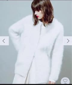 ◼️ELENDEEK◼️アンゴラフォルムカーディガン【未使用】のサムネイル