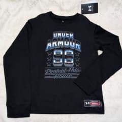 未使用　UNDER　ARMOUR　長袖Tシャツ　ブラックのサムネイル