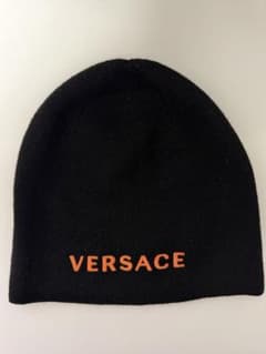 VERSACE 黒 ニット帽 - メルカリ