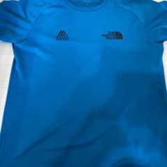 ノースフェイス Tシャツのサムネイル