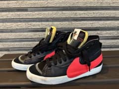 NIKE 운동화 블랙 레드