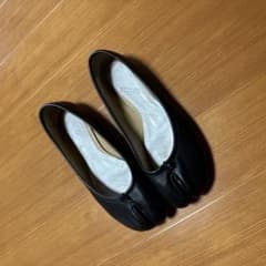メゾンマルジェラ タビ 37のサムネイル