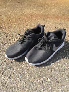 NIKE ROSHE ONE SUEDEのサムネイル