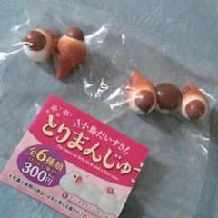 とりまんじゅう スズメのサムネイル