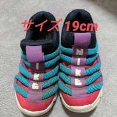 NIKE ノービス キッズスニーカーのサムネイル
