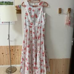 花柄 ワンピース ホワイトのサムネイル