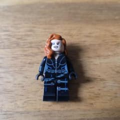 LEGO レゴ　正規品　ブラックウィドウ　Black Widow ミニフィギュアのサムネイル