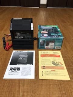 バッテリーチャージャーのサムネイル