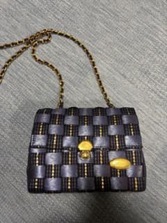 Alma ショルダーバッグ メッシュ ゴールドチェーンのサムネイル