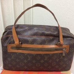 ルイヴィトンのサムネイル