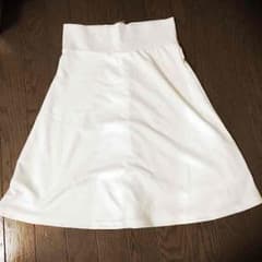 スカート 白のサムネイル