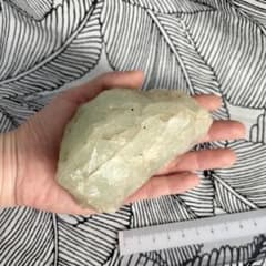 淡い緑色 原石 約10cm 天然石 フローライト または アクアマリンのサムネイル