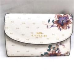 引越し整理につき値下げ！新品COACH花柄キーケースのサムネイル