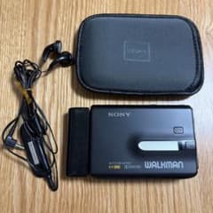 ジャンク　外観美品 SONY walkman カセットプレーヤーWM-FX70のサムネイル