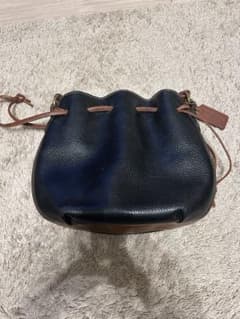 COACH レザー ドローストリング ショルダーバッグのサムネイル