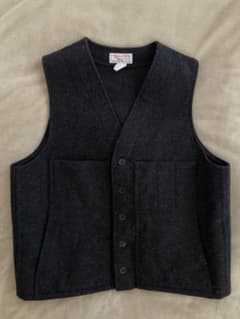 C.C. FILSON CO. ダークグレー ベスト