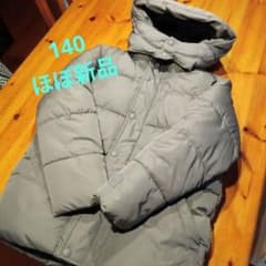 GAP　ダウンジャケット　140のサムネイル
