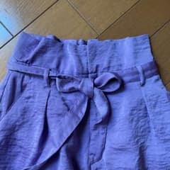 KBF ケービーエフ サテン　ワイドパンツ　紫　パープルのサムネイル
