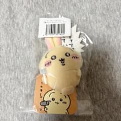 ちいかわ うさぎだらけくじ E賞 ぬいぐるみバッジ トンカチ