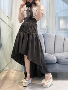 LilLilly ロングスカートのサムネイル