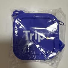 Trip.com スクエア型 イヤホンケース ブルーのサムネイル