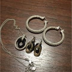 スワロフスキー SWAROVSKI ピアス ネックレスセットのサムネイル