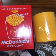 マクドナルド福袋　時計とコップのサムネイル
