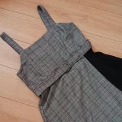 グレイルのワンピースのサムネイル