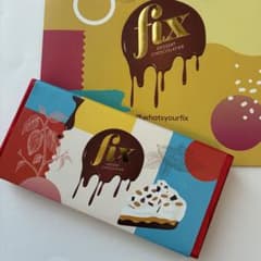 2枚セット fixドバイチョコピスタチオ＆カダイフとキャラメル&ピーナッツバター ◇日本上陸◇PLAZA先行数量限定発売◇トルコ発チョコレートブランド