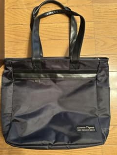 【非売品】阪神タイガース 2021 SEASON SEAT トートバッグのサムネイル