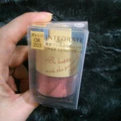 新品♪訳あり*インテグレート*ミネラルパフチーク(OR203)のサムネイル