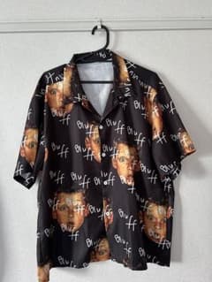 柄シャツのサムネイル