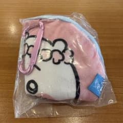 ちいかわ カラビナ付きダイカットポーチのサムネイル