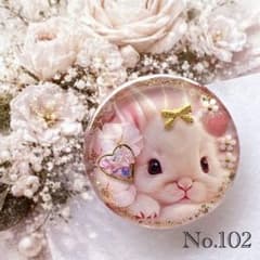 No 994❣️大人可愛いキラキラうさぎ型レジンヘアゴム❣️٩(๑❛ᴗ❛๑)۶❣️ 訳あり品 レジン ヘアゴム うさぎちゃん No.102 - メルカリ