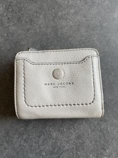 MARC JACOBS 二つ折り財布のサムネイル