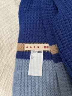ユニクロ×marni マフラーのサムネイル