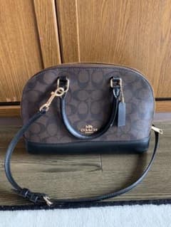 COACH コーチ ショルダーバッグのサムネイル