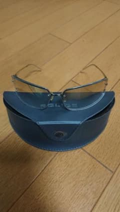 police ポリス サングラスのサムネイル