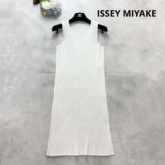 清楚✨イッセイミヤケ プリーツワンピース 白 ノースリーブ 高級感 M 清楚✨イッセイミヤケ プリーツワンピース 白 ノースリーブ 高級感 M