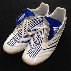 アディダスadidas フットサルシューズのサムネイル