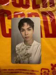 ㉜SEVENTEEN 17 IS RIGHT HERE バーノン DEAR盤のサムネイル