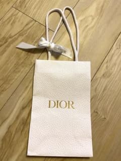 DIOR紙袋のサムネイル