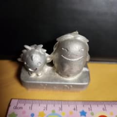愛地球博 モリゾー キッコロ 文鎮のサムネイル